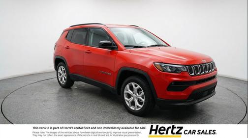 Red Hot Pearlcoat 2025 Jeep Compass Latitude