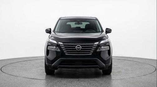 Super Black 2025 Nissan Rogue SV