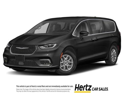 Diamond Black Crystal Pearlcoat 2024 Chrysler Pacifica Touring L