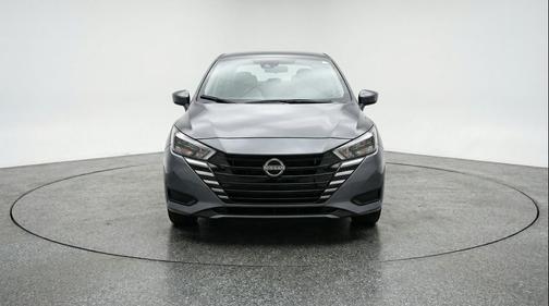 Gun Metallic 2025 Nissan Versa 1.6 SV