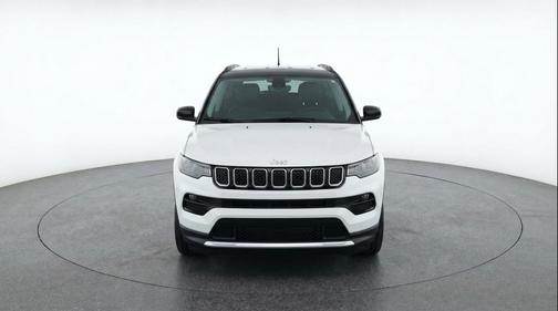 Bright White Clearcoat 2025 Jeep Compass Limited