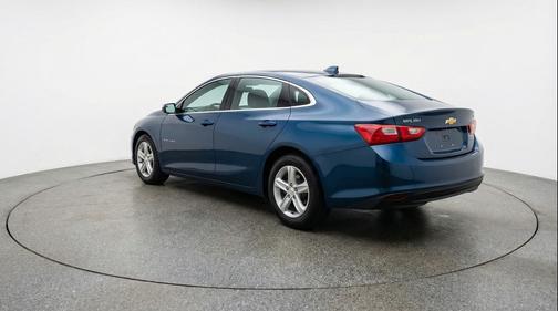 Dark Ash Metallic 2023 Chevrolet Malibu FWD 1LT