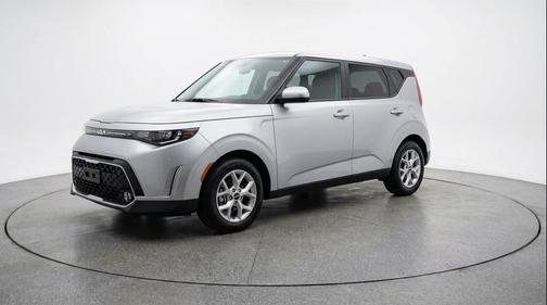 Steel Gray 2025 Kia Soul LX