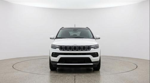 Bright White Clearcoat 2025 Jeep Compass Limited