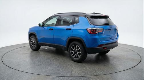 Hydro Blue Pearlcoat 2025 Jeep Compass Trailhawk
