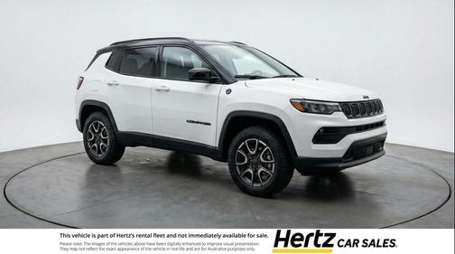 Bright White Clearcoat 2025 Jeep Compass Trailhawk