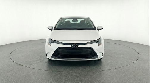 Ice Cap 2025 Toyota Corolla LE