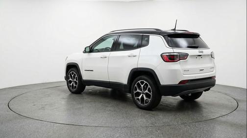 Bright White Clearcoat 2025 Jeep Compass Limited