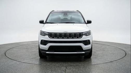 Bright White Clearcoat 2025 Jeep Compass Limited