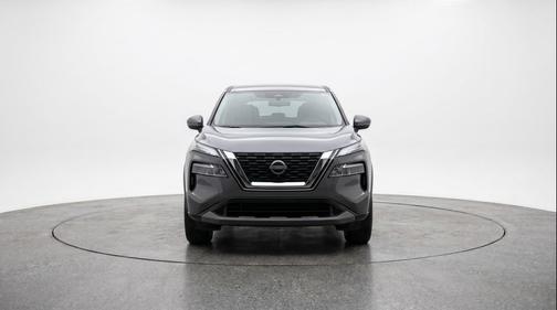 Gun Metallic 2025 Nissan Rogue SV