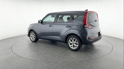 Gravity Gray 2025 Kia Soul LX