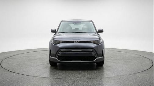 Gravity Gray 2025 Kia Soul LX