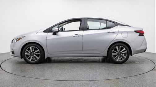 Brilliant Silver Metallic 2025 Nissan Versa 1.6 SV