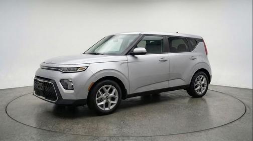 Steel Gray 2025 Kia Soul LX