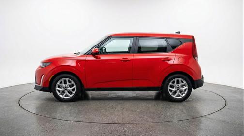 Inferno Red 2025 Kia Soul LX