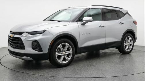 Sterling Gray Metallic 2025 Chevrolet Blazer 2LT