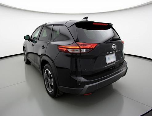 Super Black 2025 Nissan Rogue SV