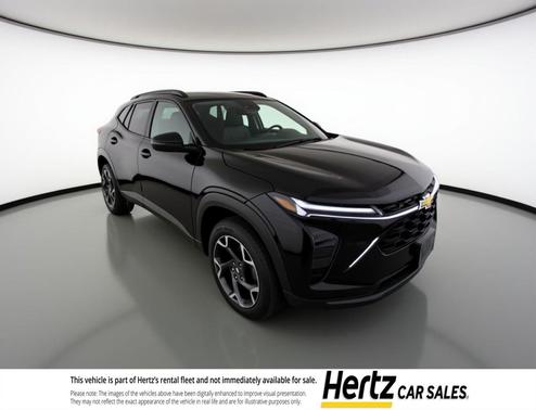 Mosaic Black Metallic 2025 Chevrolet Trax LT