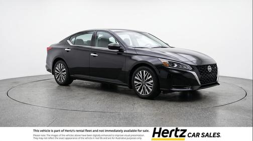 Super Black 2025 Nissan Altima SV FWD