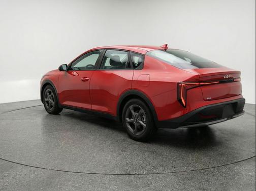 Currant Red 2025 Kia K4 LXS