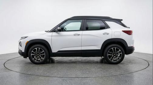 Summit White 2025 Chevrolet Trailblazer LT