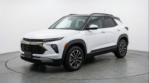 Summit White 2025 Chevrolet Trailblazer LT
