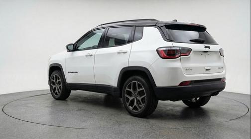 Bright White Clearcoat 2025 Jeep Compass Limited