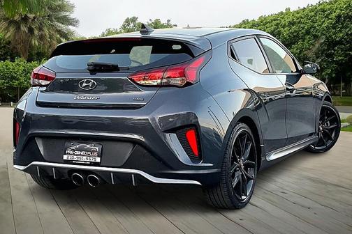 2019 Hyundai Veloster Base