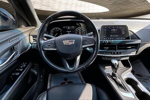 2023 Cadillac CT4 Premium Luxury