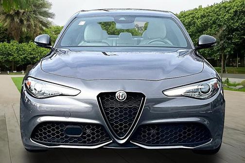 2020 Alfa Romeo Giulia Sport