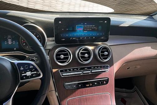 2021 Mercedes-Benz GLC 300 Base