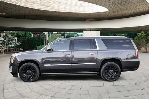 2018 Cadillac Escalade ESV Platinum