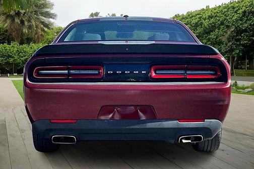 2017 Dodge Challenger SXT