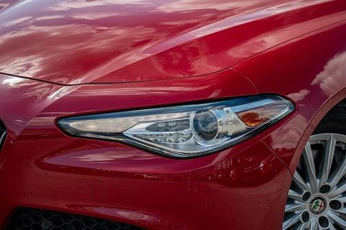 2021 Alfa Romeo Giulia Base