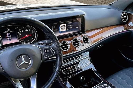 2017 Mercedes-Benz E-Class E 300 Luxury