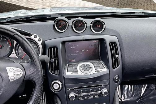 2017 Nissan 370Z Touring