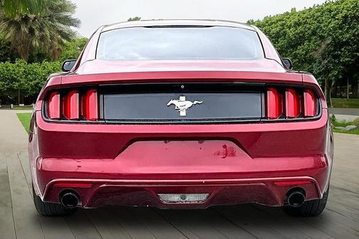 2015 Ford Mustang V6