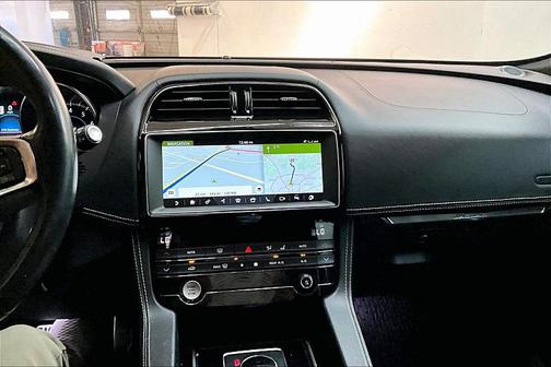 2019 Jaguar F-PACE S