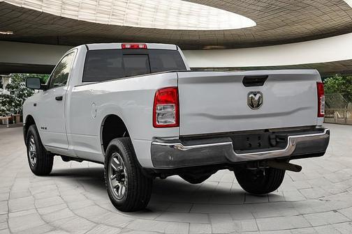 2020 RAM 2500 Tradesman Regular Cab 4X2 8' Box