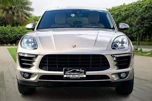 2017 Porsche Macan 