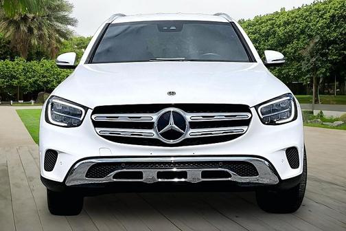 WHITE 2022 Mercedes-Benz GLC 300 Base
