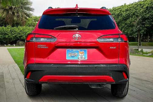 2023 Toyota Corolla Cross XLE