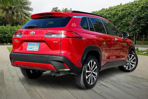 2023 Toyota Corolla Cross XLE