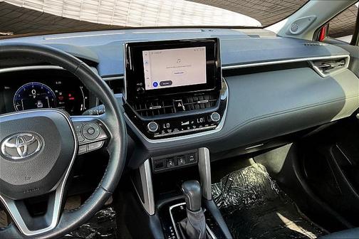 2023 Toyota Corolla Cross XLE