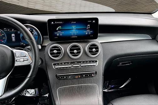 2021 Mercedes-Benz GLC 300 4MATIC