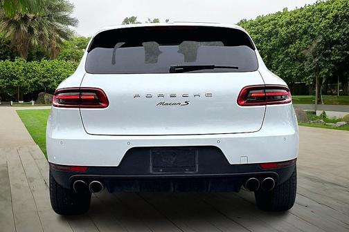 2017 Porsche Macan S