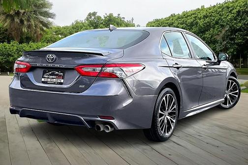 2019 Toyota Camry SE