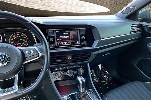 2019 Volkswagen Jetta GLI 2.0T S