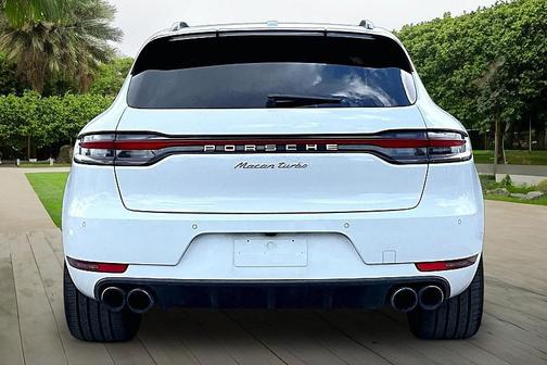 WHITE 2021 Porsche Macan Macan Turbo