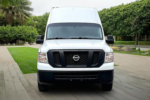 2018 Nissan NV Cargo NV2500 HD SV V6